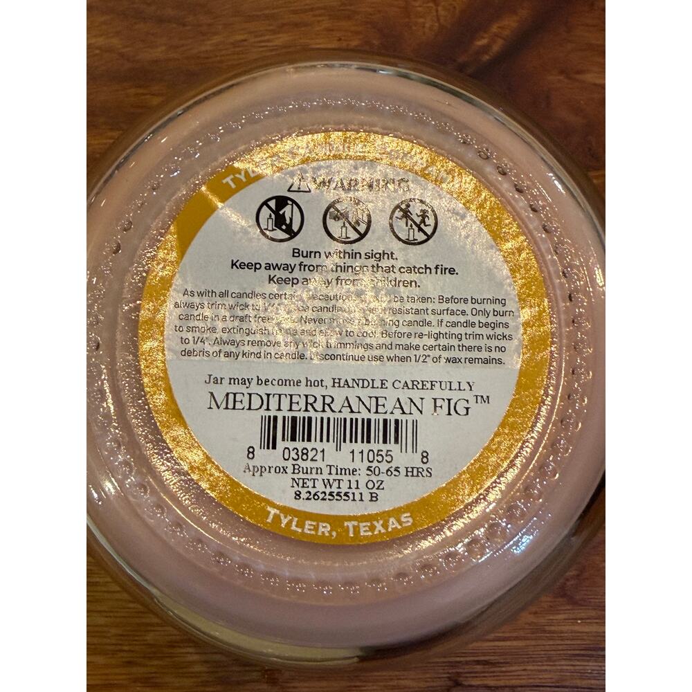 Tyler Candle Company Diva 11 oz Jar Candle 2 Wicks - Picture 5 of 6